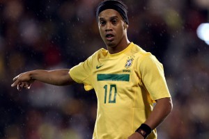 开云体育在线-福克斯利爪撕裂上海滩，掘金式胜利背后的篮球哲学