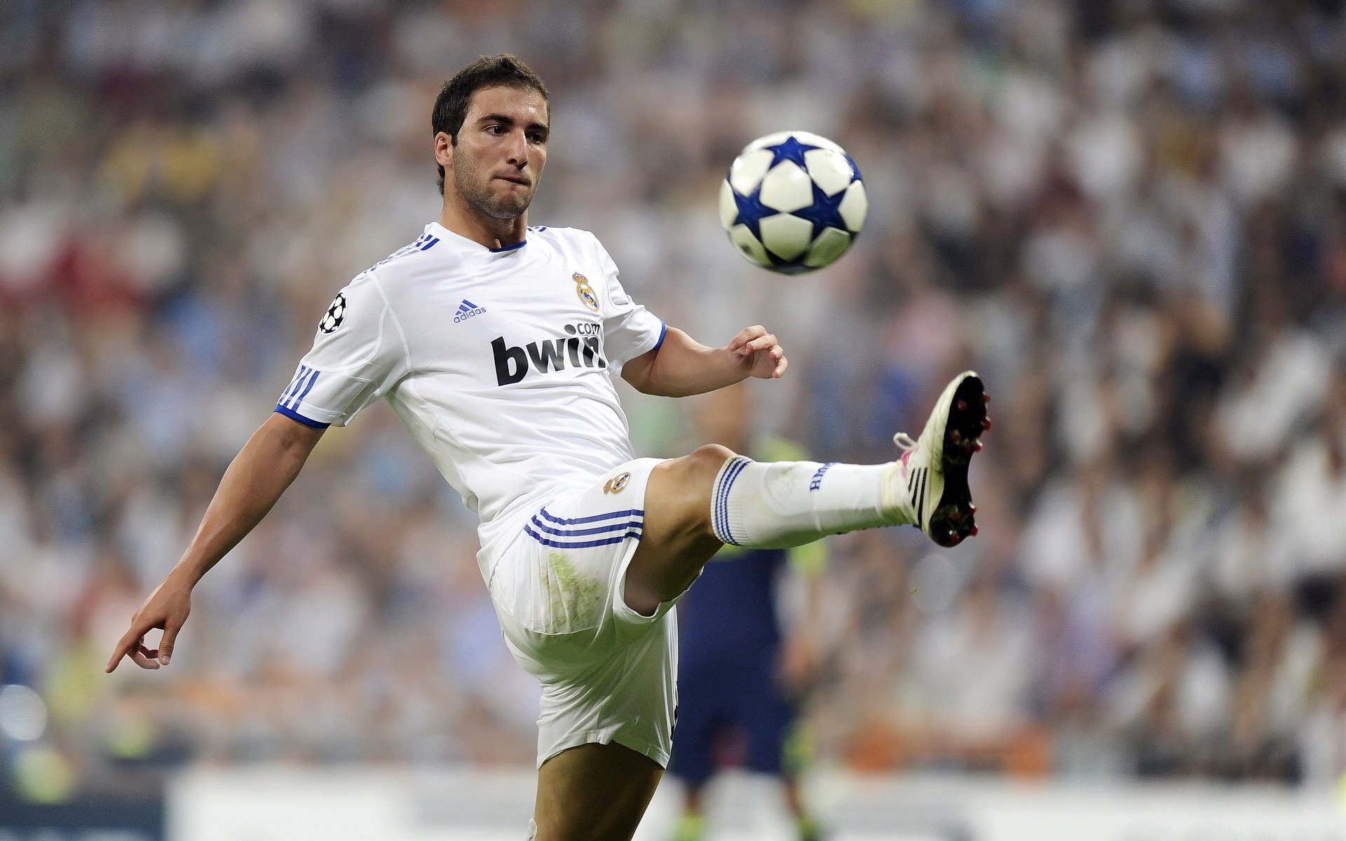 老鹰力克掘金，当小贾伦的沉默成为最响亮的宣言