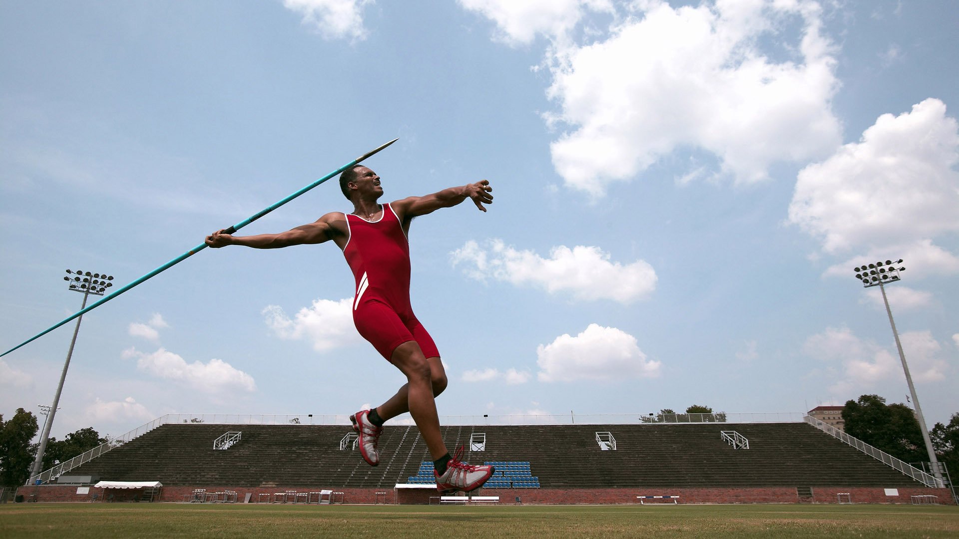 李刚仁闪耀年度焦点战，马里强势晋级安哥拉书写非洲杯新章